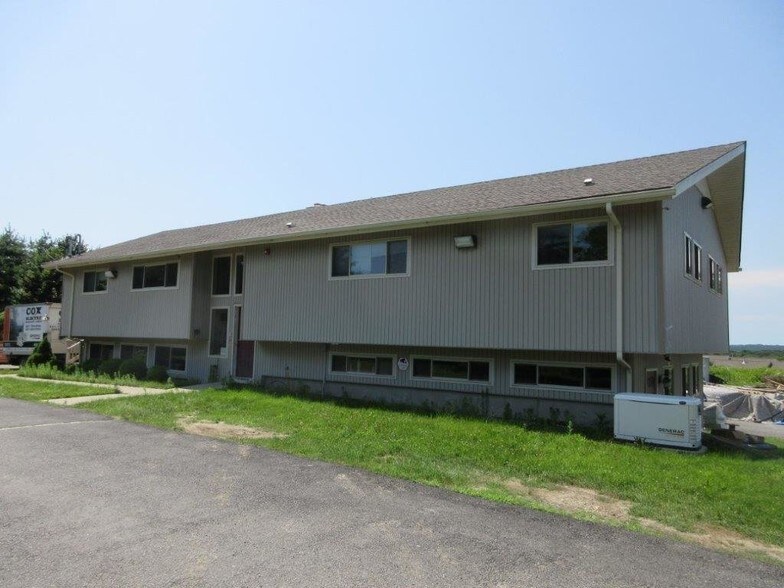 More Photos Of 4879 Tower Hill Rd, South Kingstown Office For Lease