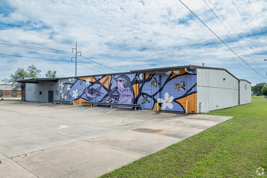 More Photos Of 3904 Ayers Rd, Fort Smith Warehouse For Lease