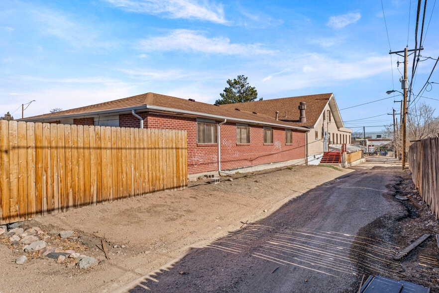More Photos Of 3070 W 65th Ave, Denver Specialty For Sale