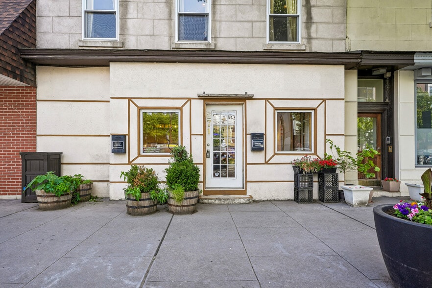 More Photos Of 271 Newark Ave, Jersey City Storefront Retail Residential For Sale