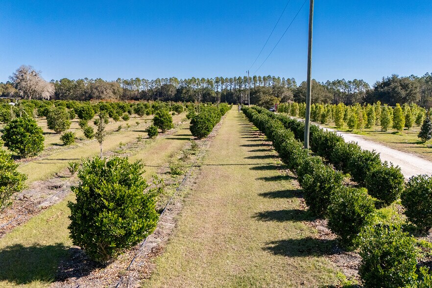 More Photos Of 16385 NW 112th Ct, Reddick Specialty For Sale