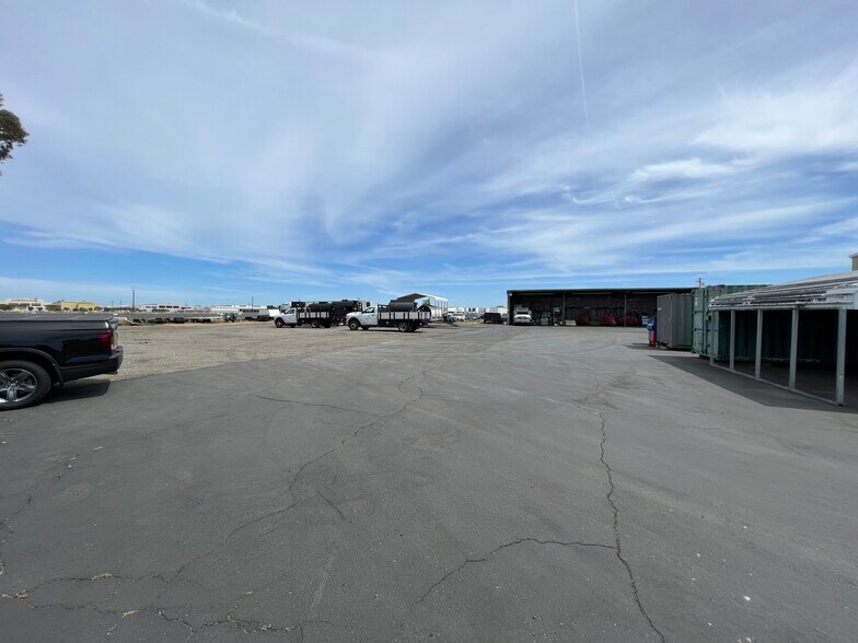 More Photos Of 8120 35th Ave, Sacramento Manufacturing For Lease