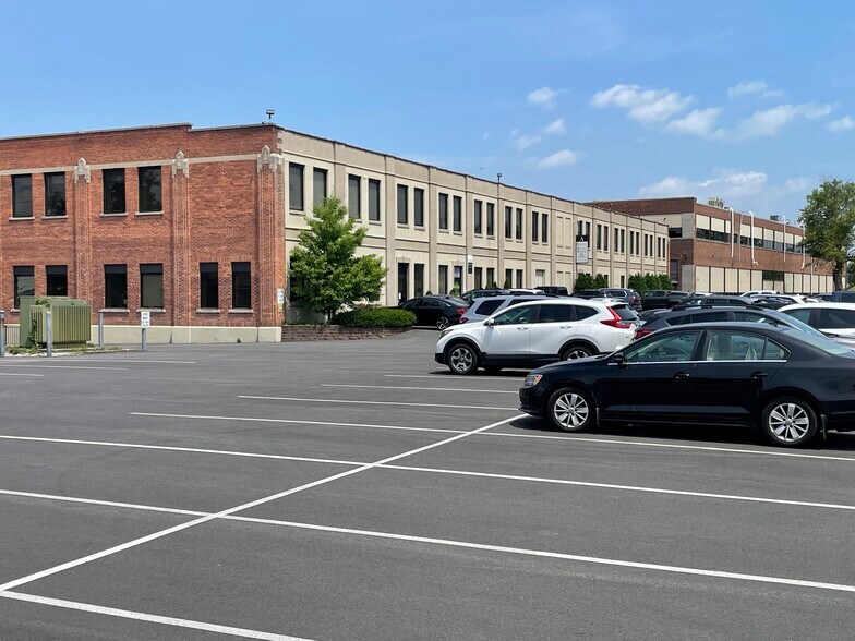 More Photos Of , Schenectady Office For Sale