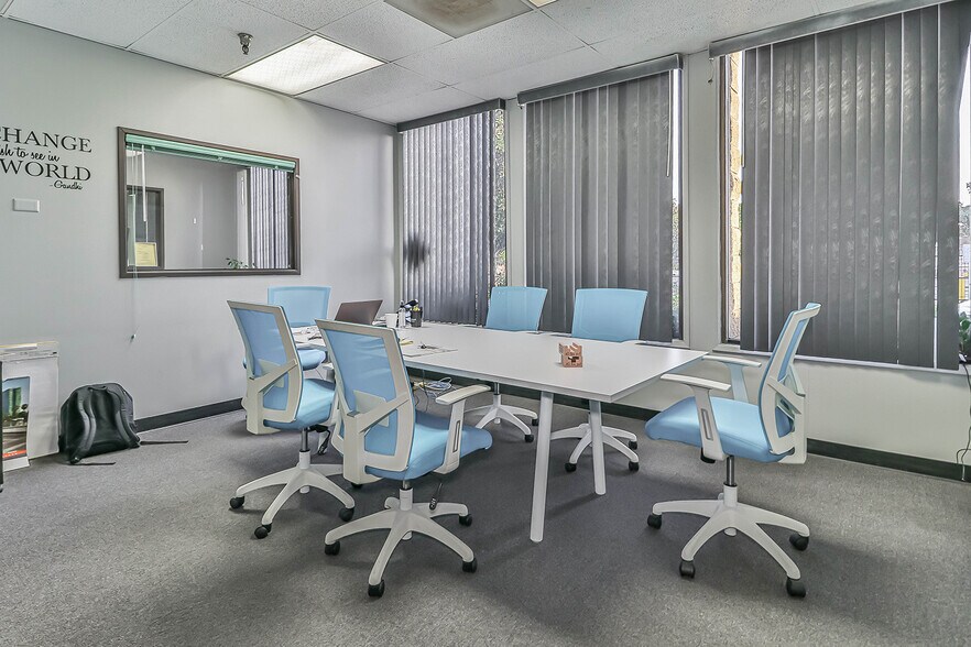 More Photos Of 1005 W Isabel St, Burbank Warehouse For Lease