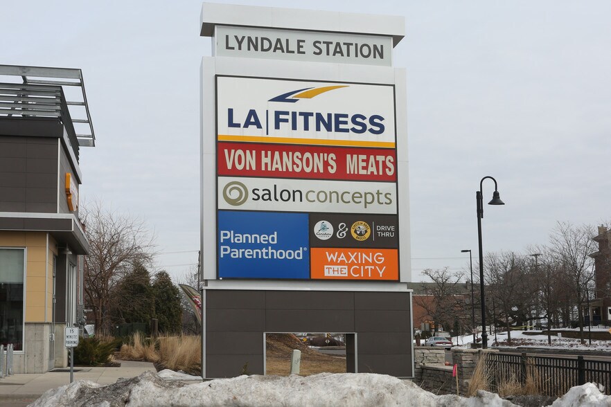 More Photos Of 6525-6535 Lyndale Ave S, Richfield General Retail For Lease