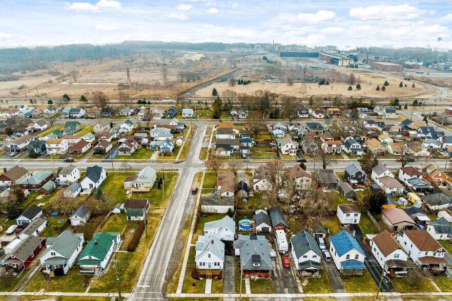 More Photos Of 48 Johnston St, Port Colborne Apartments For Sale