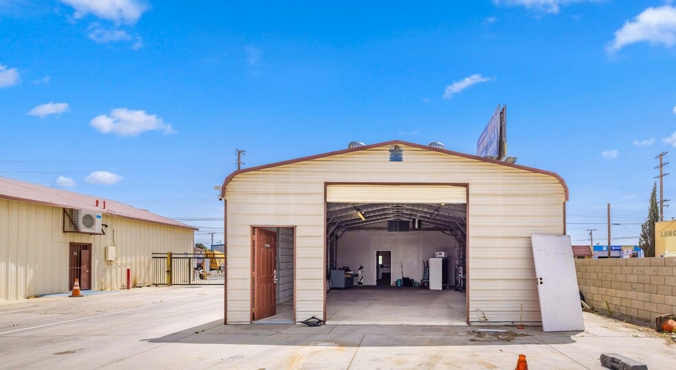 More Photos Of 307 W Avenue I, Lancaster Service For Sale