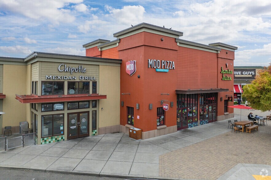 More Photos Of 523-2367 S Shore Ctr W, Alameda Unknown For Lease