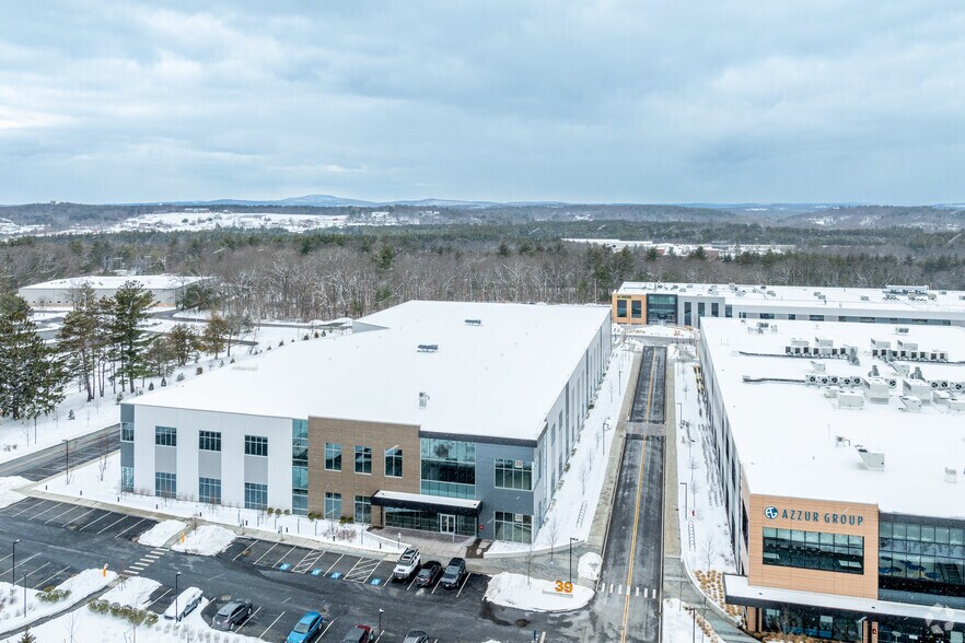 More Photos Of 39 Jackson Rd, Devens Flex For Lease