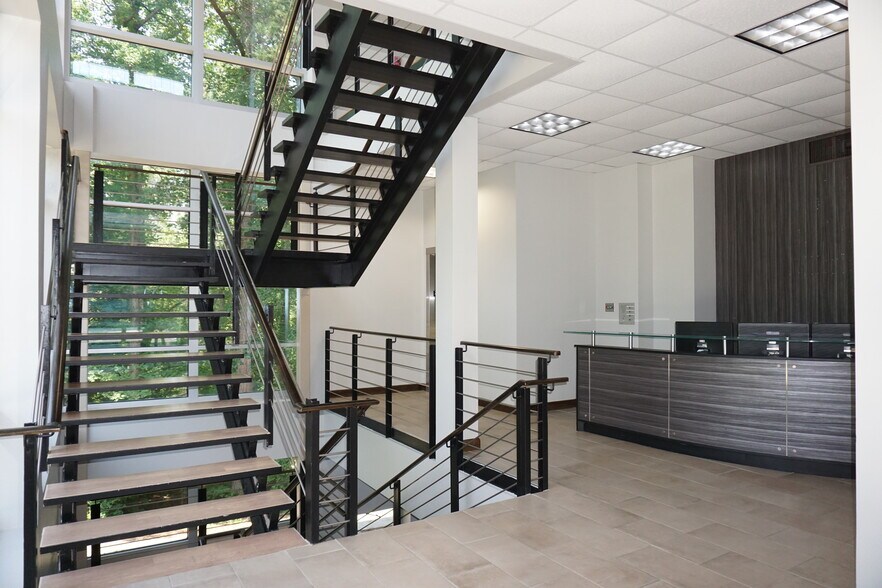 More Photos Of 6880 Perry Creek Rd, Raleigh Office For Lease