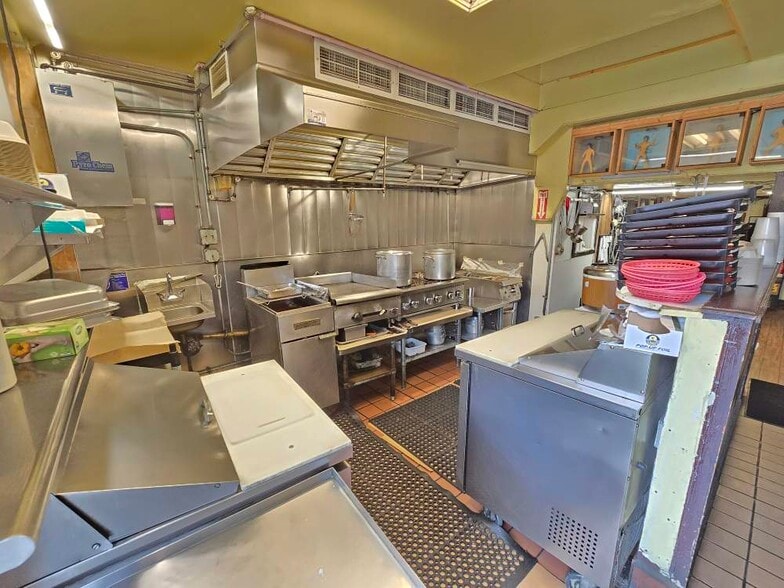 More Photos Of 1221 Park St, Alameda Restaurant For Sale