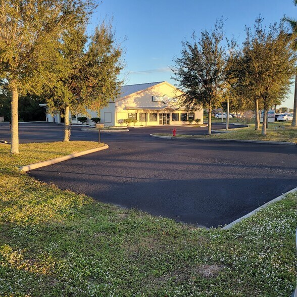 More Photos Of 2106 S US Highway 1, Vero Beach Freestanding For Sale