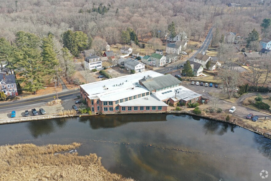 More Photos Of 11 Main St, Mystic Medical For Lease