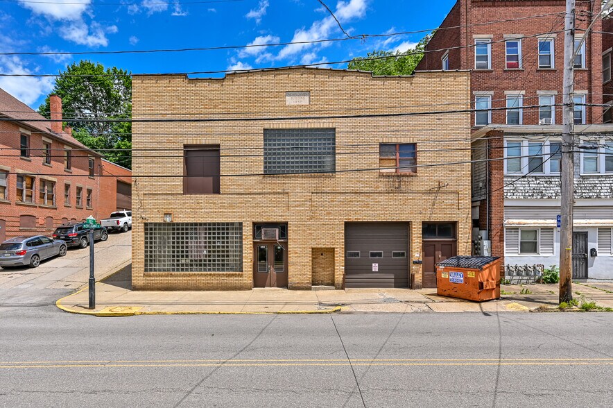 Primary Photo Of 242 Merchant St, Ambridge Industrial For Sale