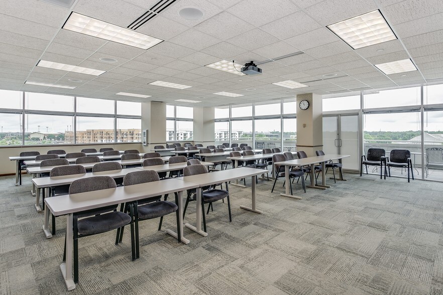 More Photos Of 245 N Waco St, Wichita Office For Lease