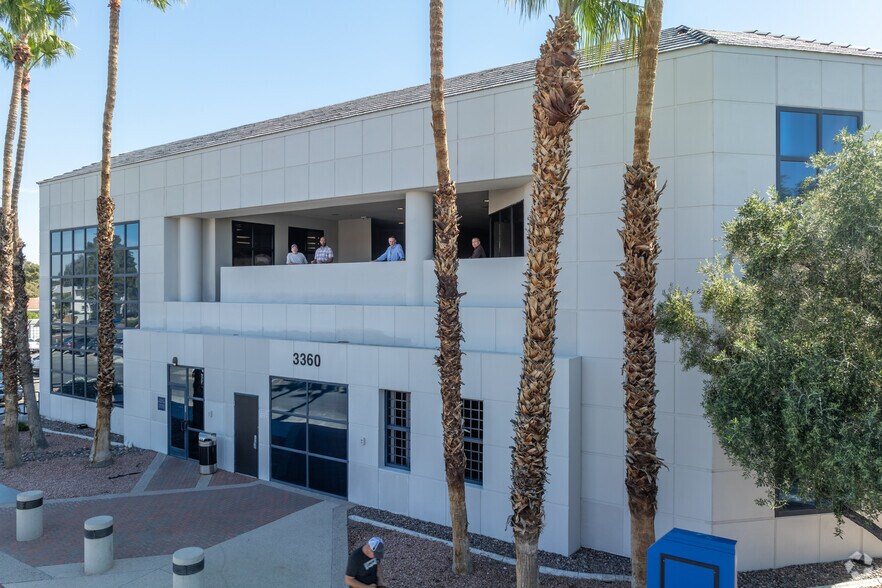 More Photos Of , Las Vegas Office For Sale
