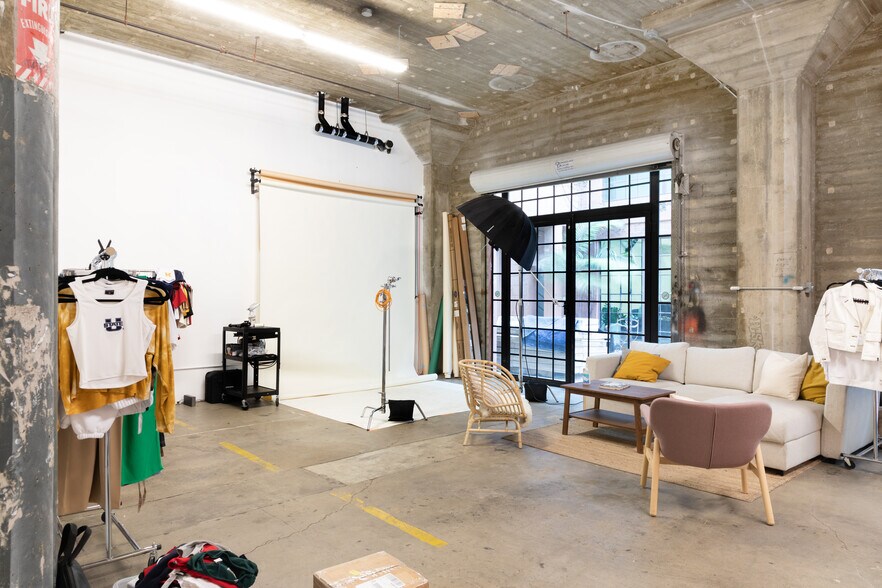More Photos Of 2301 E 7th St, Los Angeles Loft Creative Space For Lease
