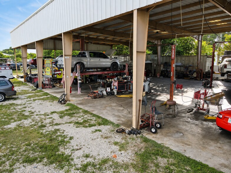 More Photos Of 101500 Overseas Hwy, Key Largo Auto Repair For Sale