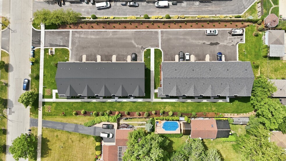 More Photos Of 214 N Walnut St, Bensenville Apartments For Sale