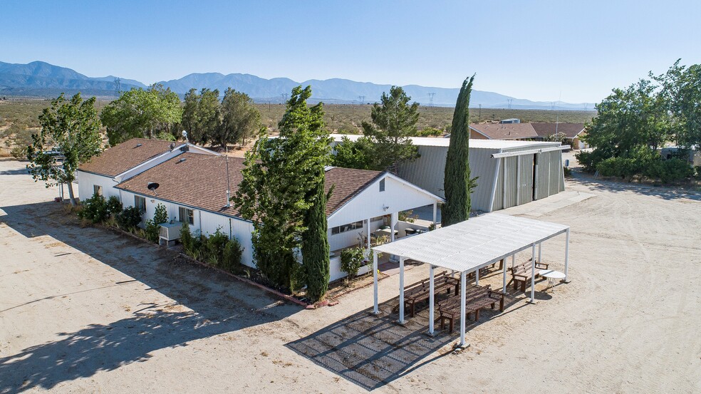 More Photos Of 34810 largo vista rd, Llano Airport For Sale