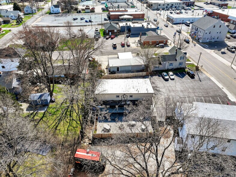 More Photos Of 316 N Main St, Columbia Storefront Retail Office For Sale
