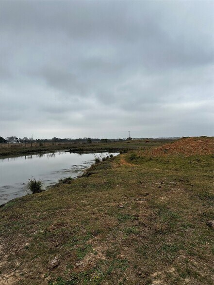 More Photos Of Roesler Rd, Needville Land For Sale