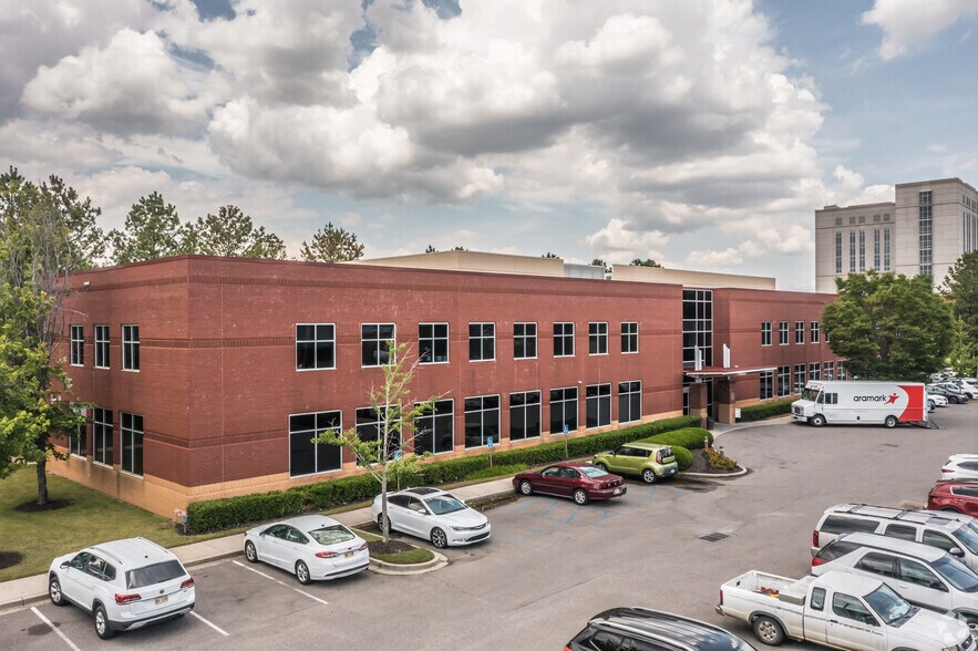 More Photos Of 391 Southcrest Cir, Southaven Medical For Lease