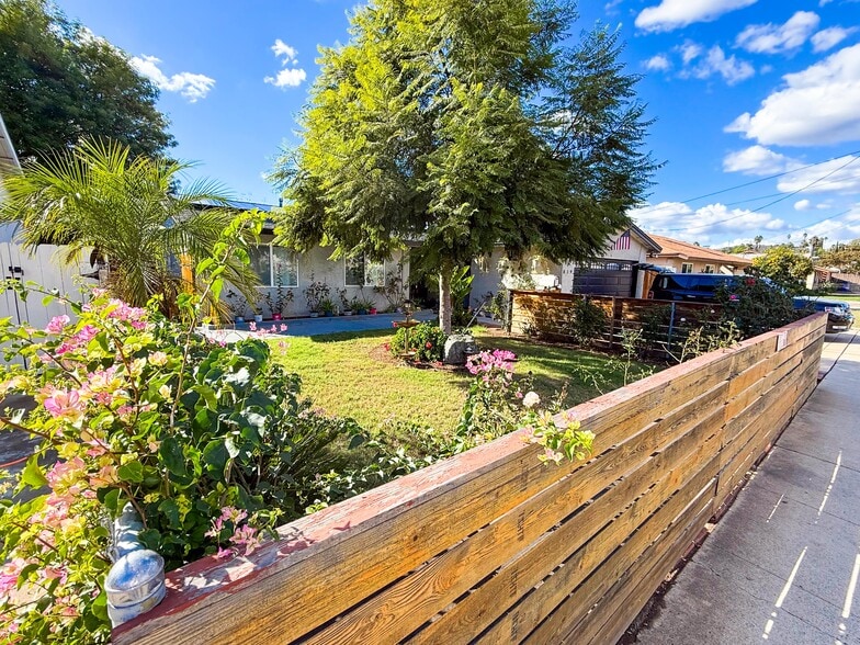 More Photos Of 819 N Rose St, Escondido Assisted Living For Sale