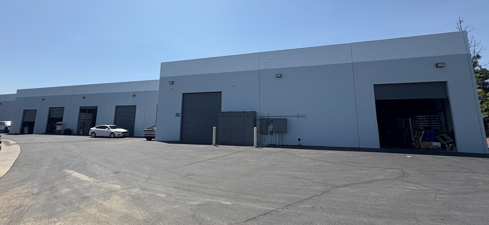 More Photos Of 38436 Innovation Ct, Murrieta Warehouse For Lease