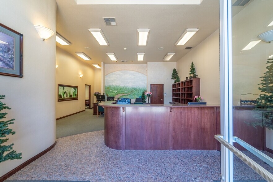 More Photos Of 1444 W Main St, Ripon Medical For Lease