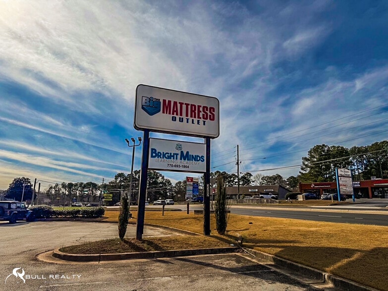 More Photos Of 3382 Highway 5, Douglasville Freestanding For Lease