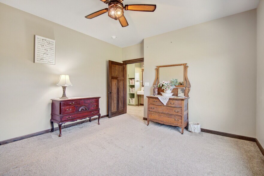 More Photos Of 4748 N 4318, Pryor Flex For Sale