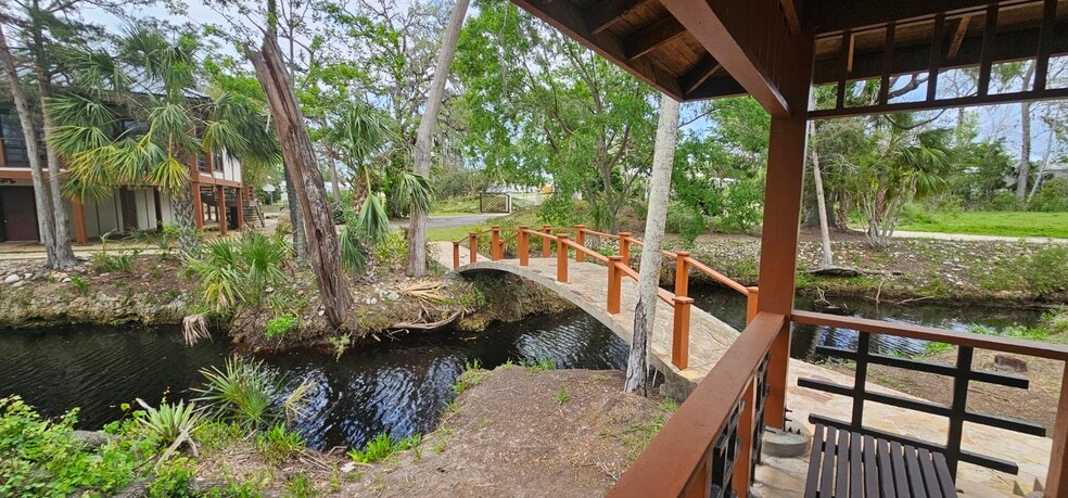 More Photos Of 1606 3rd Ave SE, Steinhatchee Lodge Meeting Hall For Sale