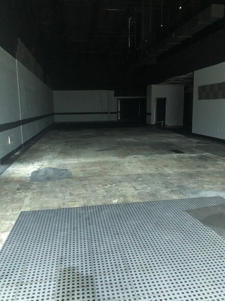 More Photos Of 7500 NW 25th St, Miami Unknown For Lease