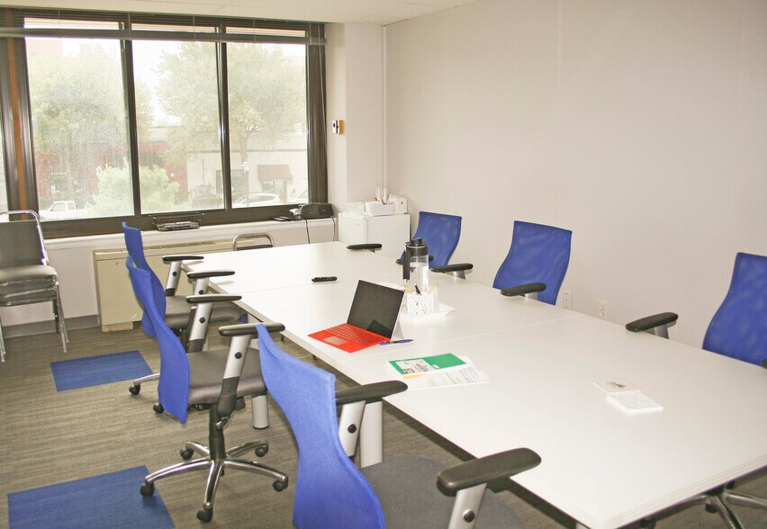 More Photos Of 801 N Pitt St, Alexandria Apartments For Sale