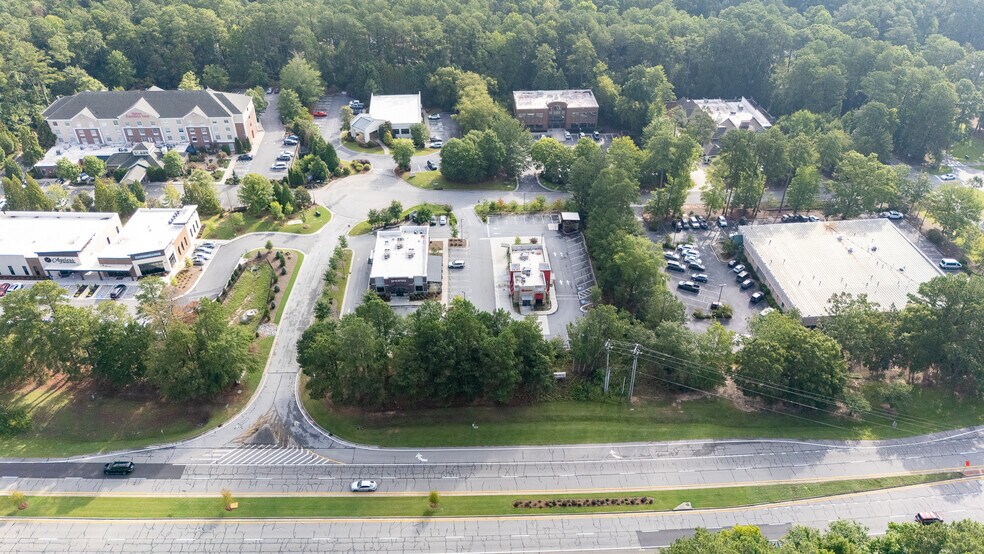 More Photos Of 2021 Commerce Dr N, Peachtree City General Retail For Sale