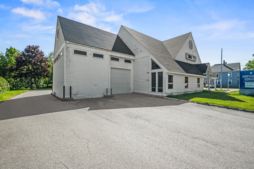 More Photos Of 177 Main St, Gorham Bank For Sale