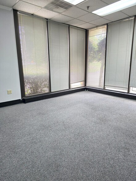 More Photos Of 6624 Jimmy Carter Blvd, Peachtree Corners Industrial For Sale