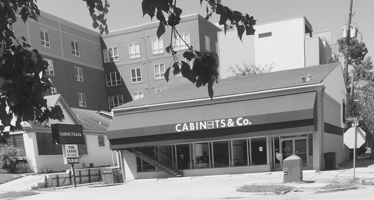 More Photos Of 1302 W Gray St, Houston Freestanding For Lease