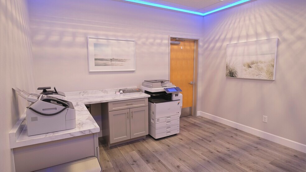 More Photos Of 1361 Rocky Point Dr, Oceanside Warehouse For Sale