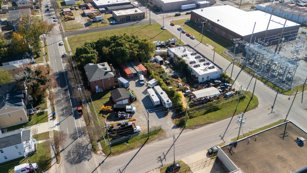 More Photos Of 916 W 25th St, Norfolk Warehouse For Sale