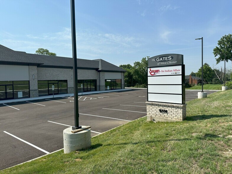 More Photos Of 9774 Cincinnati Columbus Rd, West Chester Storefront For Lease