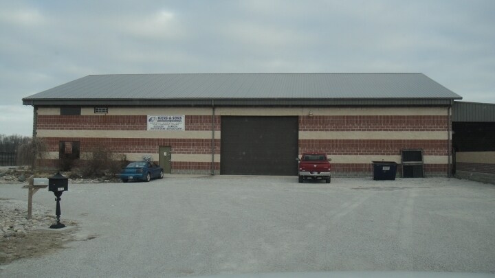 More Photos Of 11212 W State Road 42, Stilesville Warehouse For Lease