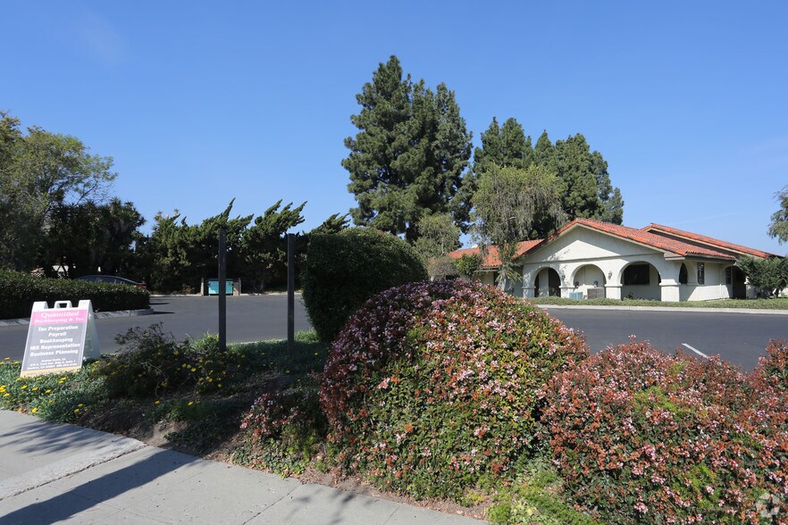 More Photos Of 970 Petit Ave, Ventura Medical For Sale