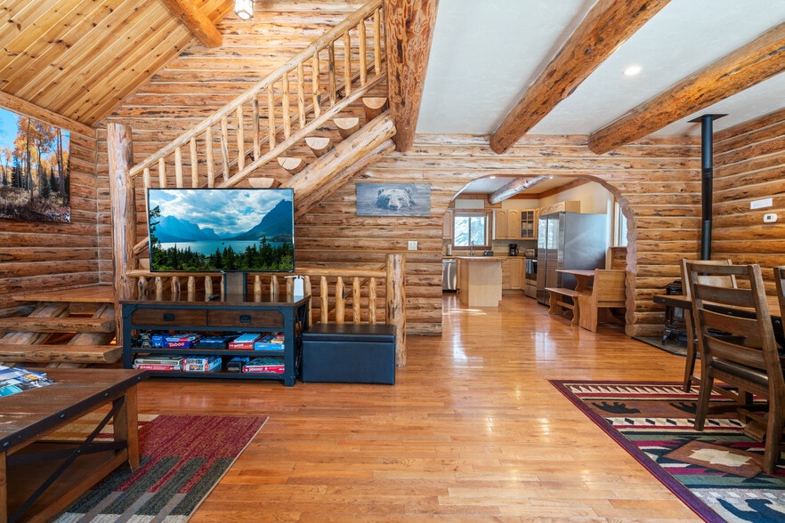 More Photos Of 1845 Hodgson Rd, Whitefish Hotel For Sale