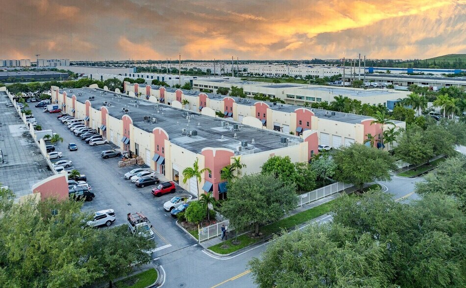 Primary Photo Of 6020 NW 99th Ave, Doral Warehouse For Lease
