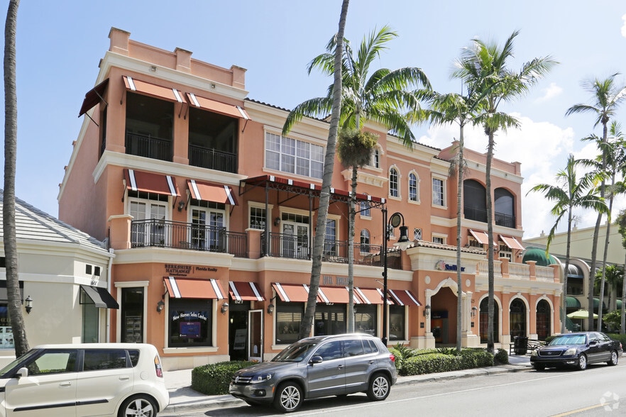 Primary Photo Of 625 5th Ave S, Naples Office For Lease