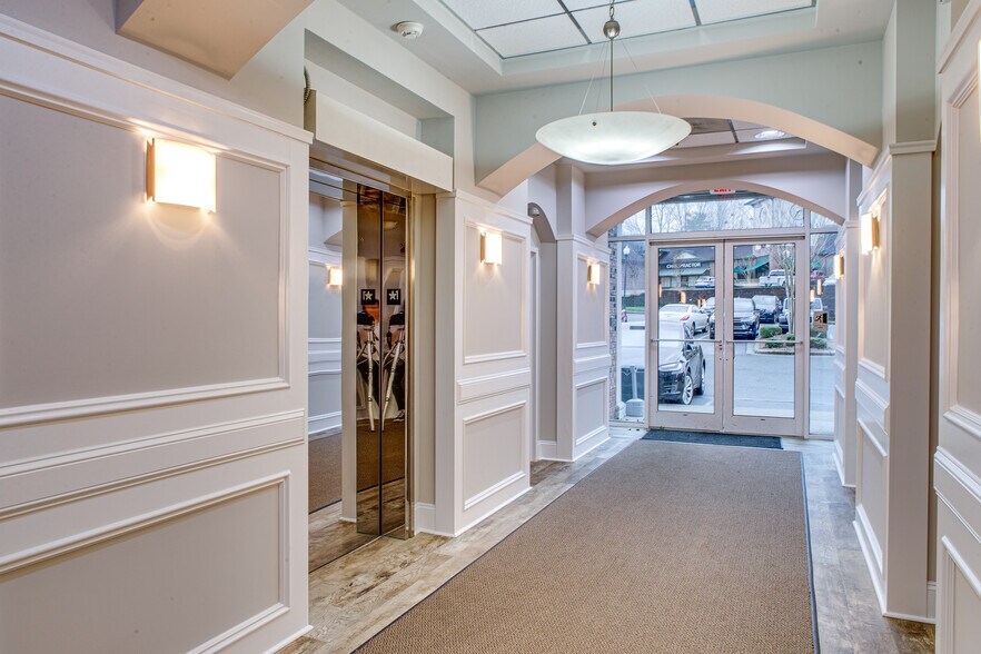 More Photos Of 10550 Independence Pointe Pky, Matthews Office For Lease