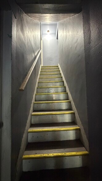 More Photos Of 51 Cotter Ave, Akron Apartments For Sale