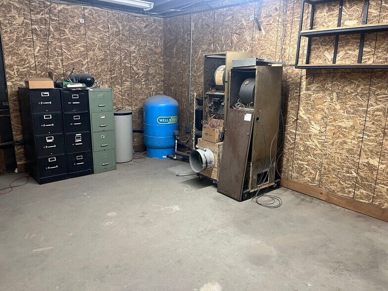 More Photos Of 202132 E 25th Ave, Kennewick Warehouse For Lease